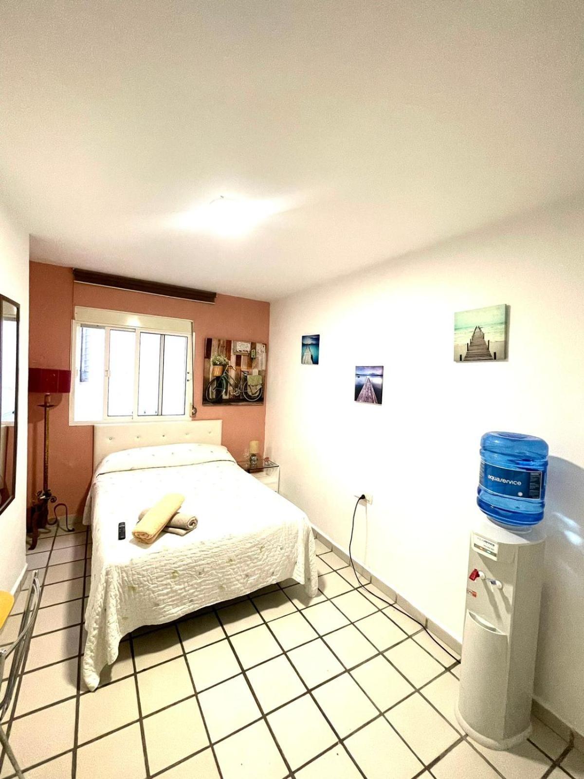 Habitacion Muy Centrica. Granada Zimmer foto